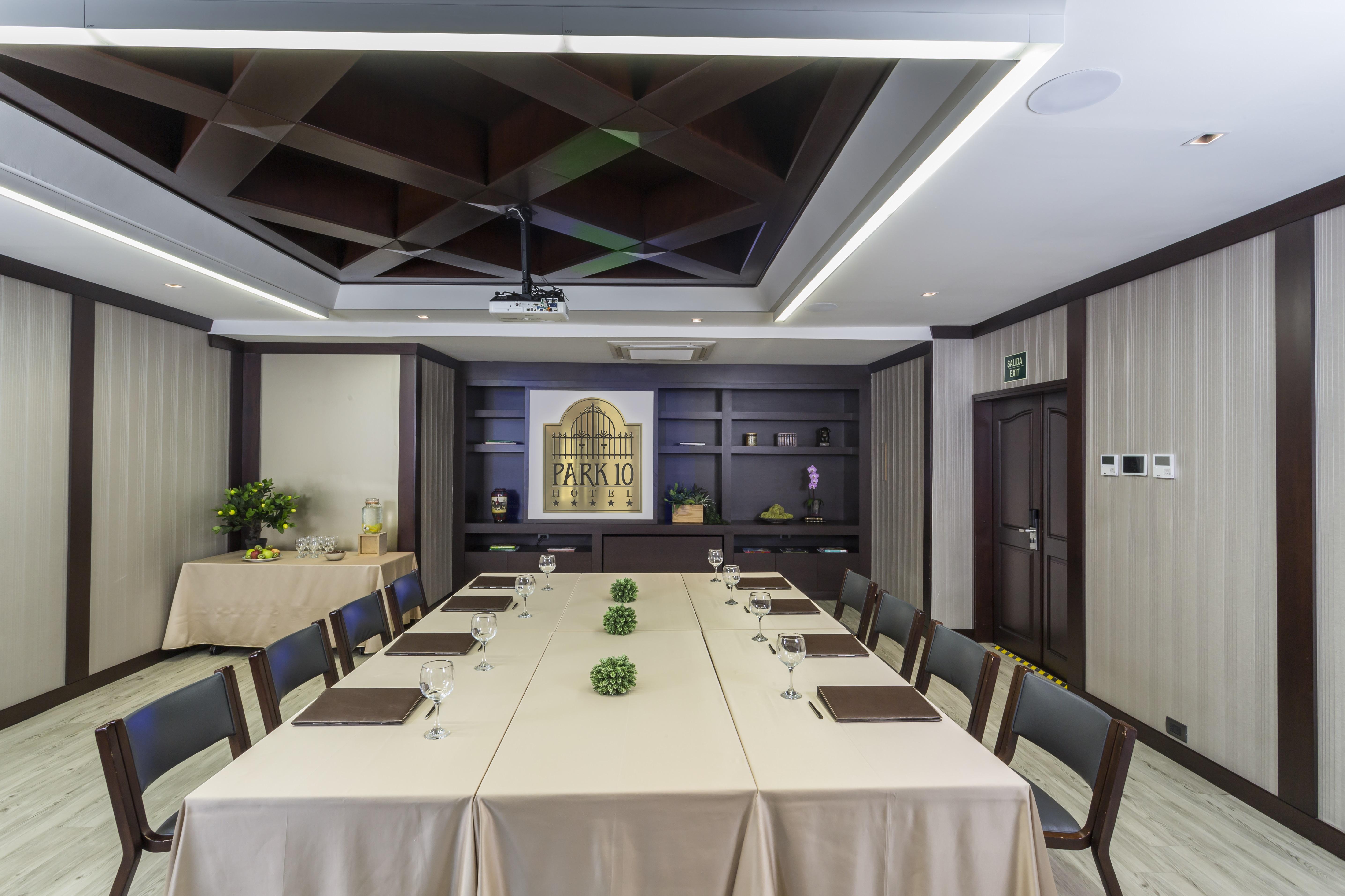 Hotel Park10 Medellín Zewnętrze zdjęcie Meeting room